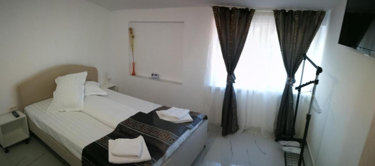 Hotel White House Alexandria Esterno foto